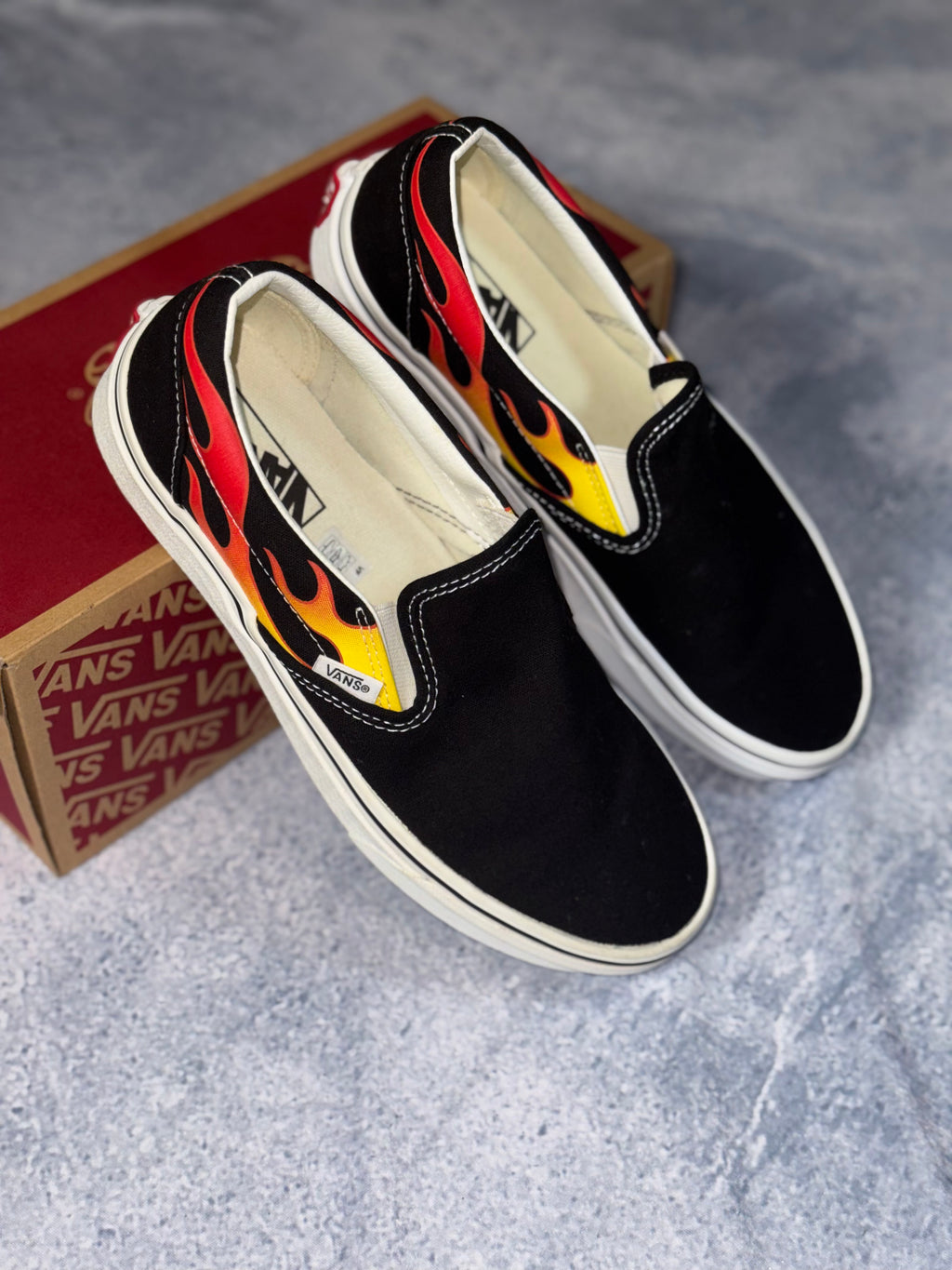 Tênis Vans Slip-On Flame