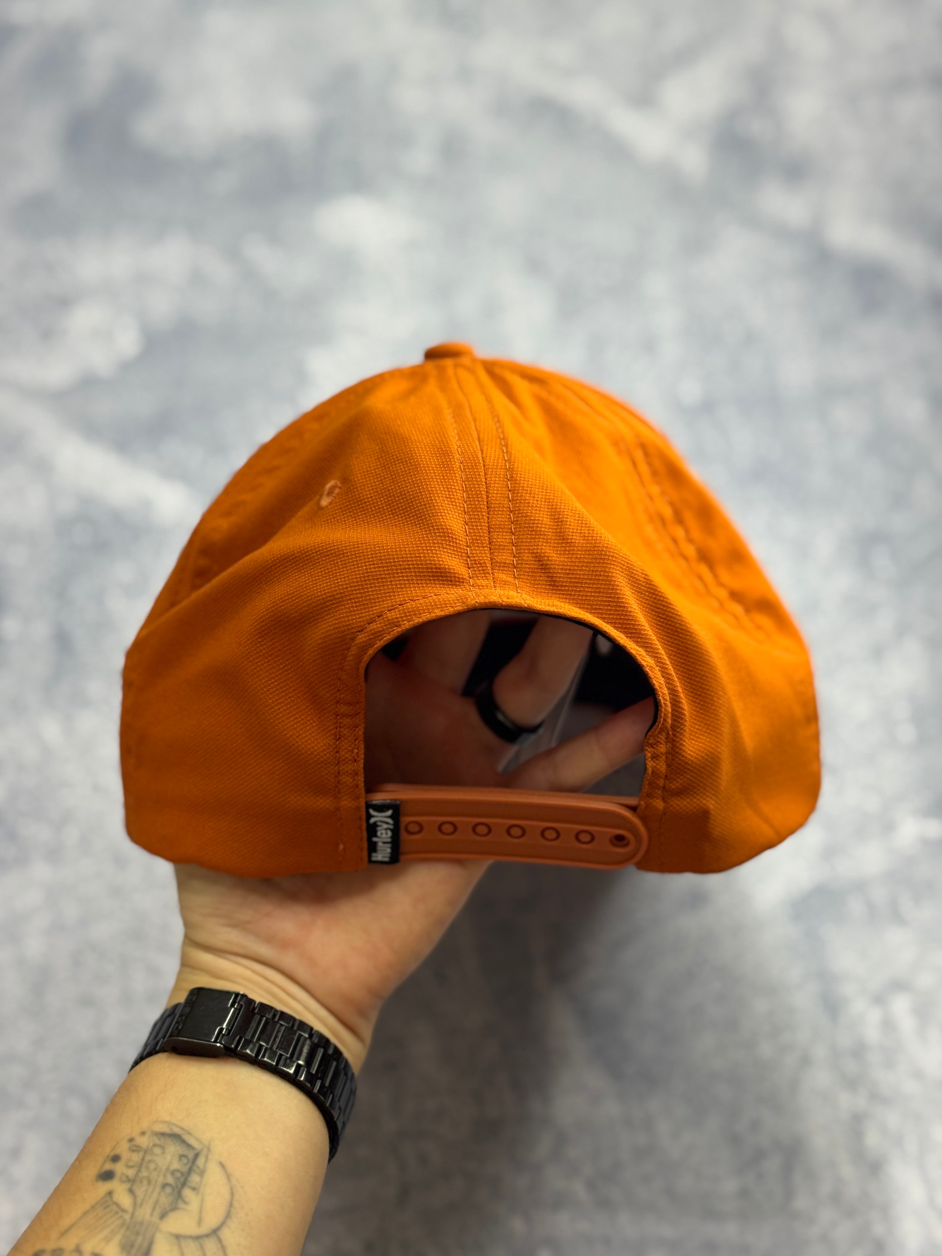 Boné Hurley Aba Reta Ocre