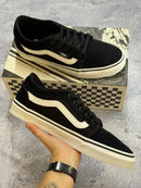 Tênis Vans Skate Chukka Low Sidestripe Black White