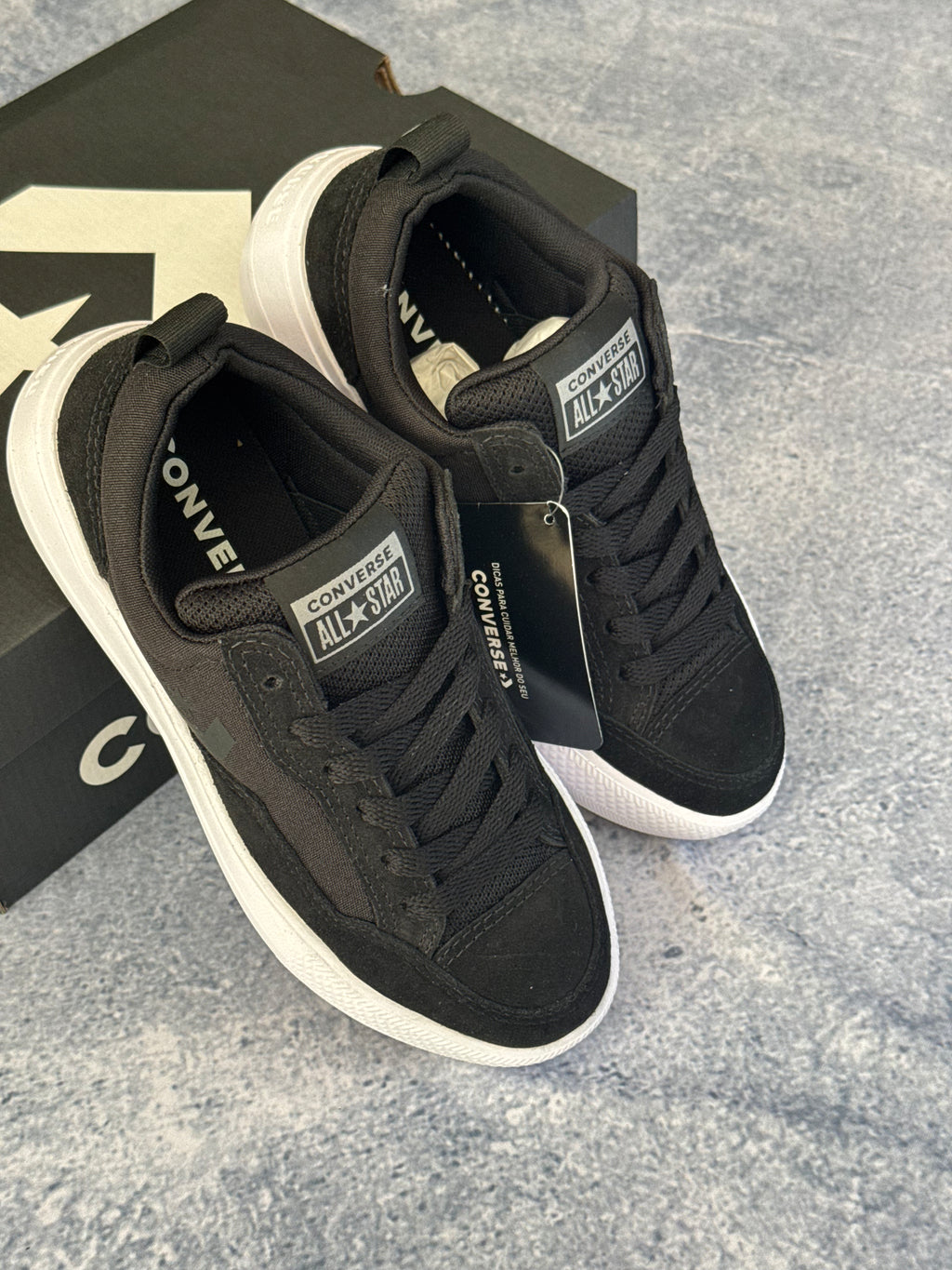 Tênis Converse Logan Lite Preto/Preto/Branco