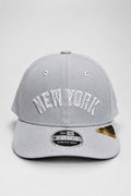 Boné New Era NEW YORK Cinza