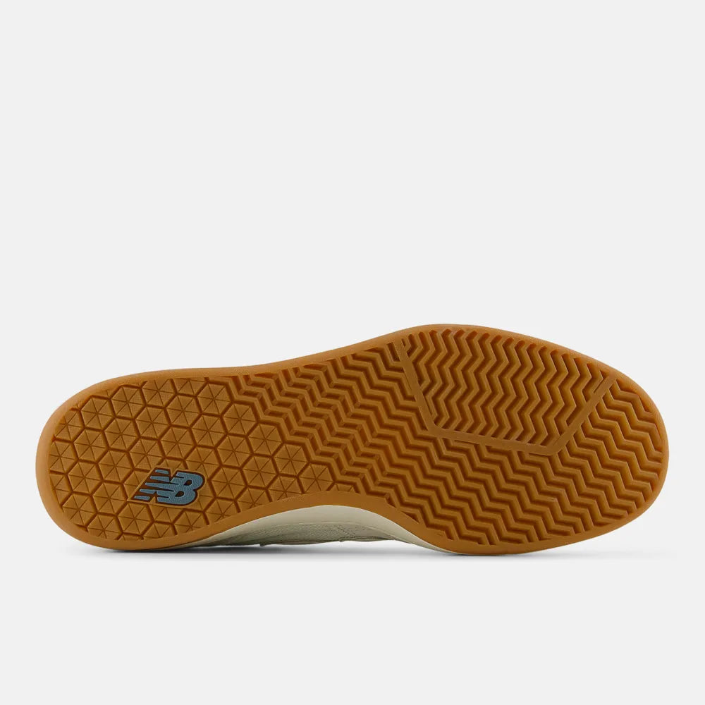 Tênis New Balance Numeric 440 Bege Claro/Azul